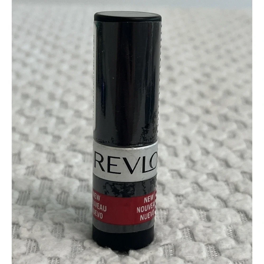 Revlon Matte Lipstick 006 Really Red Cream Discontinued Formula Sealed NOS